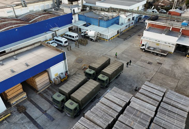 El Gobierno, mientras tanto, asegura que continúa con la distribución de alimentos. 