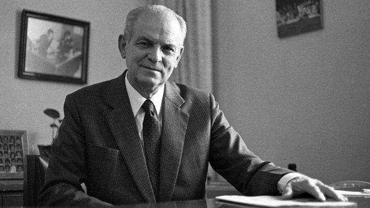 Lorenzo Servitje estudió contaduría en la Universidad Nacional Autónoma de México y usó cada número aprendido para construir un emporio. Lorenzo Servitje estudió contaduría en la Universidad Nacional Autónoma de México y usó cada número aprendido para construir un emporio.