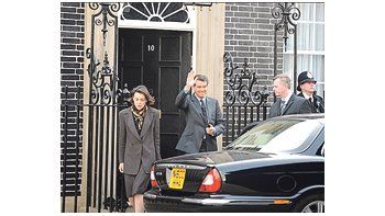 Pierce Brosnan interpreta a un ex primer ministro británico, inspirado en Tony Blair, en «The Ghost Writer» de Roman Polanski.