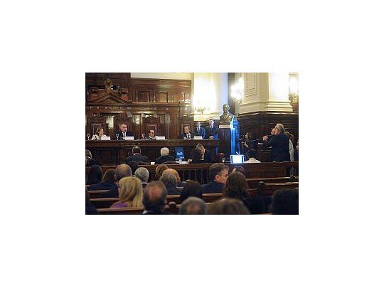 En defensa de la constitucionalidad de la Ley de Medios, expuso ante la Corte, entre otros, el abogado constitucionalista Eduardo Barcesat.