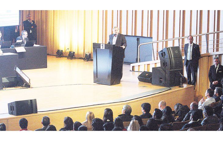 ámbito.com | Precedente. La audiencia por las tarifas de gas se desarrolló con tranquilidad y el Gobierno cree que logró un éxito. Foto: Fuchila