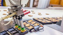 Las empresas alimenticias toman nota mientras más estadounidenses prueban las pastillas para adelgazar.