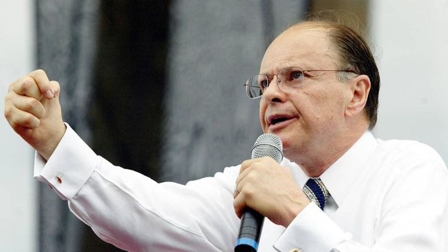 Edir Macedo el pastor que se hizo millonario con la fe. 