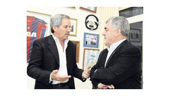 ámbito.com | Felipe Solá y Mario Das Neves se vieron el fin de semana en Chubut para acordar un esquema de unidad como parte del plan del PJ anti-K.