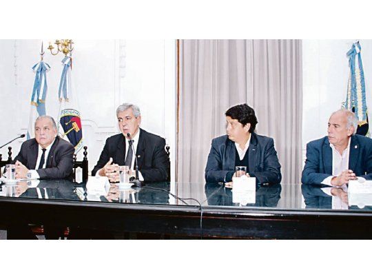 presentación. El vicegobernador Carlos Haquim encabezó ayer la presentación del “Régimen Provincial de Bolsa de Trabajo Registrado”.