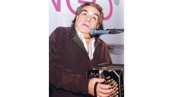 Juárez: «Hay pocos lugares en los que se pueda escuchar tango, y salvo los grandes festivales, van quedando pocos lugares donde tocar».