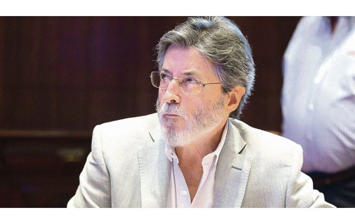 ámbito.com | apertura. Según la resolución que firmó ayer el titular de la AFIP, Alberto Abad, los bancos tendrán hasta el 30 de junio para enviar los datos.