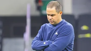 En las próximas horas habrá una reunión entre la junta directiva del América y André Jardine, donde se evaluará la continuidad del técnico. En las próximas horas habrá una reunión entre la junta directiva del América y André Jardine, donde se evaluará la continuidad del técnico.