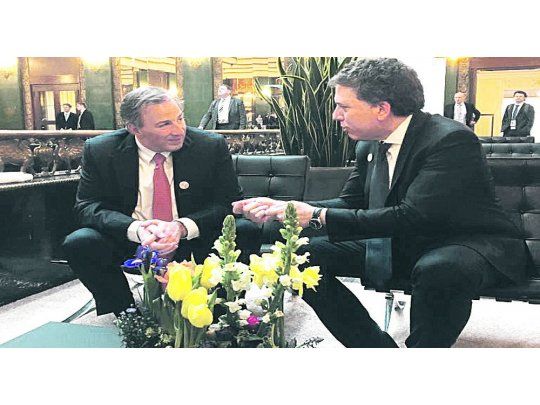Sin muro. El ministro mexicano José Antonio Meade Kuribreña y Nicolás Dujovne en Baden Baden. Acuerdos comerciales en marcha.