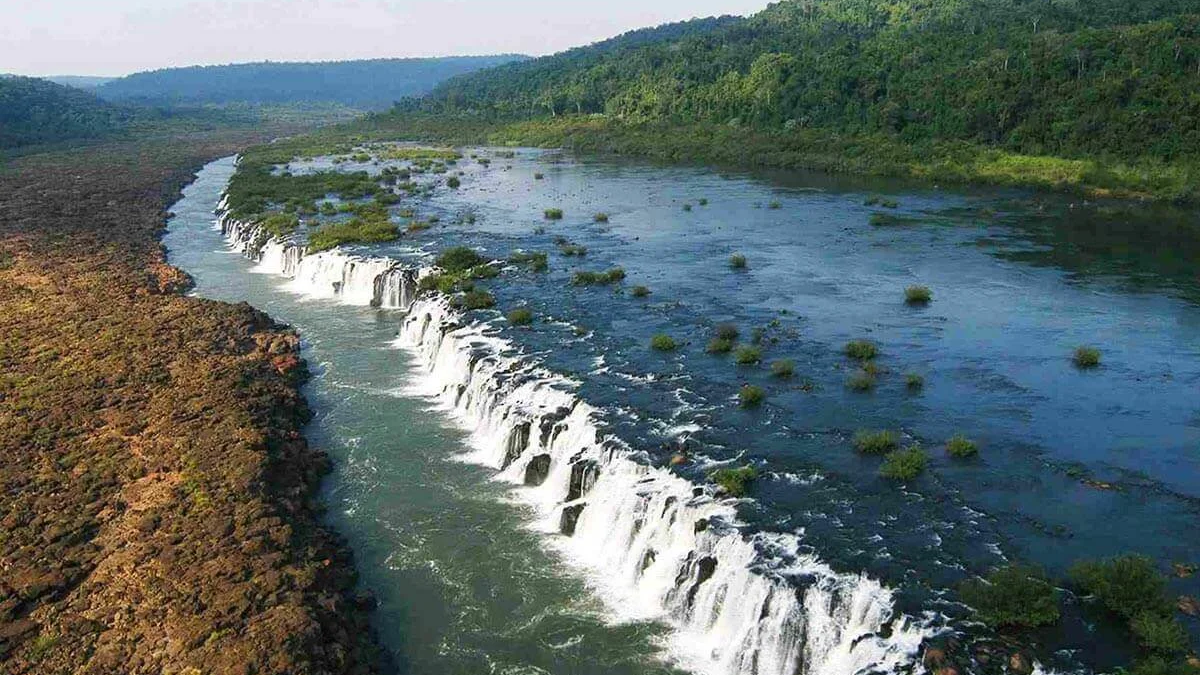 The perfect destination to escape the cold on these vacations: dazzling landscapes, nature and waterfalls
