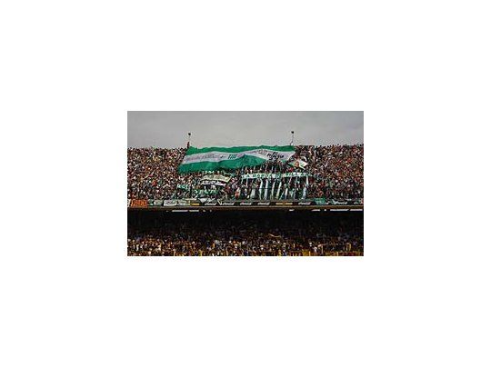 La hinchada del Taladro