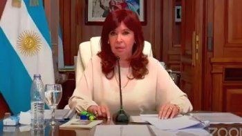 Virtual. La expresidenta se quejó de que la Sala I hubiera denegado presencialidad para la audiencia, pero la virtualidad permitió que su exposición fuera casi en “cadena” y estallara canal de YouTube de Poder Judicial.