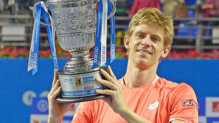 En Pune, Anderson levantó el primer trofeo del año y continúa su preparación rumbo a Australia.