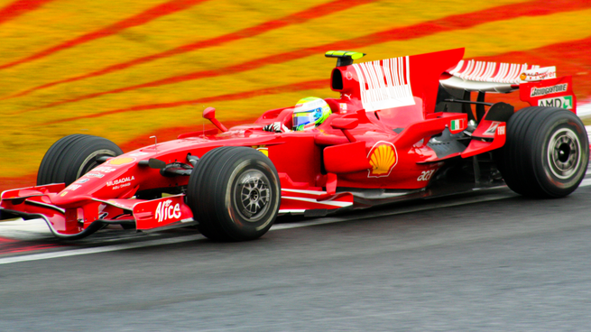 Felipe Massa y un reclamo vintage.&nbsp;