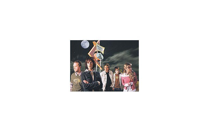 ámbito.com | Aunque no está mal filmada, «Noche diabólica» es un calcode otras docenas de películas de terror que hubiese ganadode haberle puesto algo de humor a sus lugares comunes.