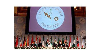 Arabia Saudita confirmó que aumentará la producción de crudo