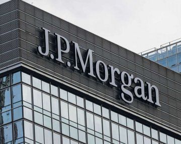JP Morgan: Las crisis políticas en Argentina anteceden escenarios de hiperinflación
