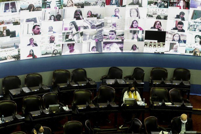 diputados sesión virtual.jpg