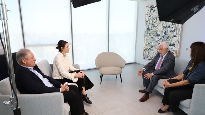 Esteban Urresti y Marta Liotto encabezaron el tercerpanel de Ámbito Debate sobre Real Estate.