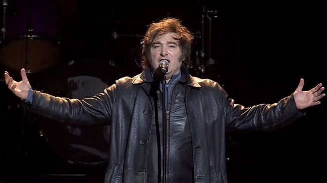 Hola a todos: Javier Milei y un panic show en el Movistar Arena.