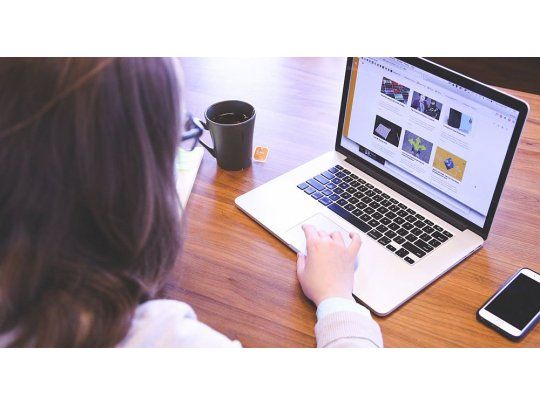 Cómo proteger los ojos de las pantallas digitales