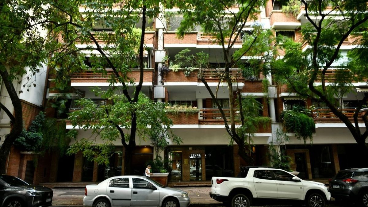 Caso Adorni: los j�venes que se�aron el departamento son socios de la desarrolladora que construy� el edificio de la calle Mir�