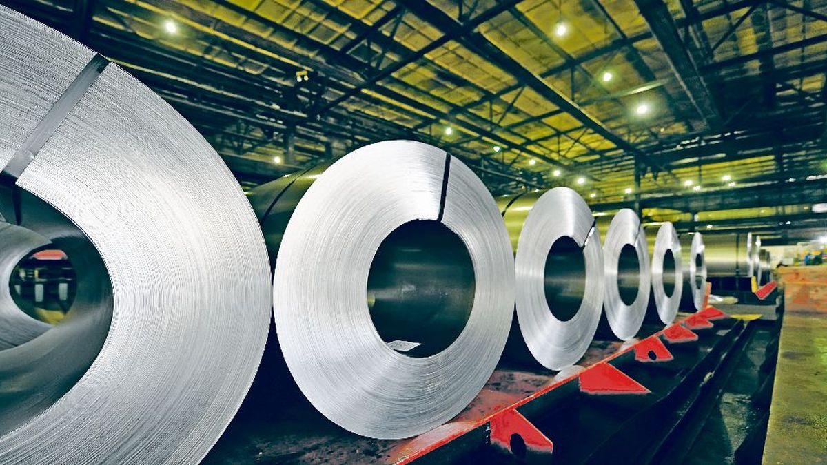 Donald Trump said that foreign steel tariffs will rise from 25% to 50%