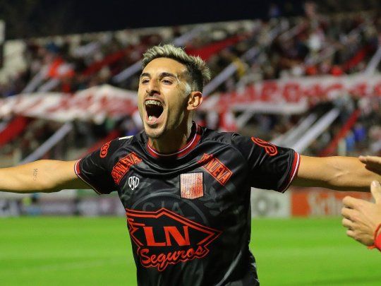 Barracas Central eliminó a Acasusso de la Copa Argentina y será rival de River.