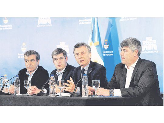 Anuncios para el campo. Los hizo el Gobierno ayer en Olivos. Mauricio Macri estuvo acompañado por José Cano (Plan Belgrano), Marcos Peña y Ricardo Buryaile.