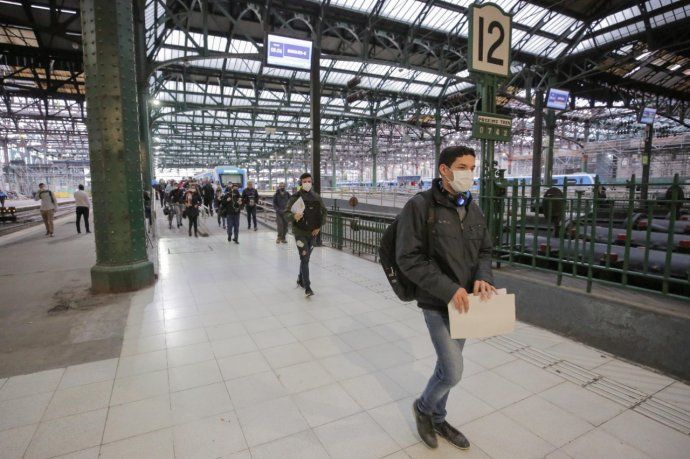 Los trenes, colectivos y subtes retoman sus frecuencias habituales en la Ciudad de Buenos Aires.