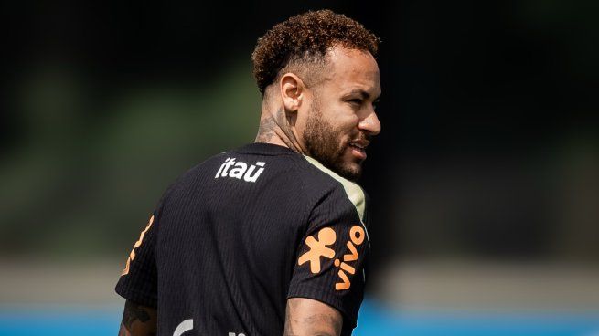 El mensaje de Neymar en su vuelta a las prácticas con Brasil: ¿Me extrañaban?
