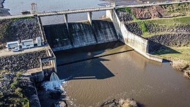 Argentina ofrece a Uruguay una planta potabilizadora de agua ante la crisis  hídrica