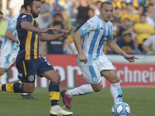 Escena del emotivo empate entre Rosario Central y Racing.&nbsp;