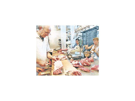 El descenso en el consumo de carne se observó durante el primer trimestre de este año, según datos de CICCRA.