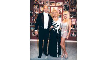 ámbito.com | Flavio Mendoza (ex coreógrafo de «Bailando por un sueño»), Mirtha Legrand y Luciana Salazar en el primer programa de los Almuerzos 2009.