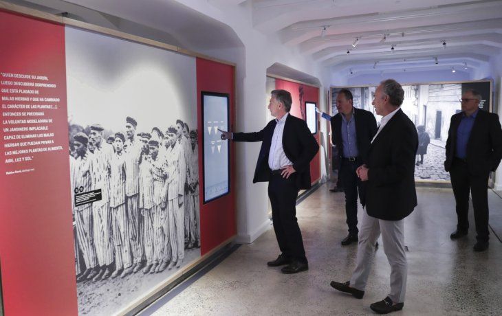 Macri, durante su visita al Museo del Holocausto en la Ciudad de Buenos Aires.