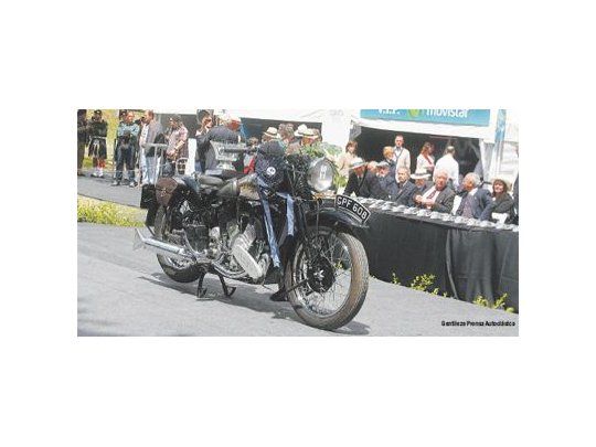Best of Show 2015 fue para la Brough Superior año 1938, modelo 11/50, una marca muy histórica y una moto con un estado óptimo.Best of Show 2015 fue para la Brough Superior año 1938, modelo 11/50, una marca muy histórica y una moto con un estado óptimo.