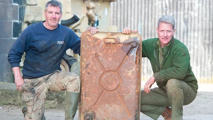 Nick Mead pudo tener millones el encontrar lingotes de oro en un tanque.