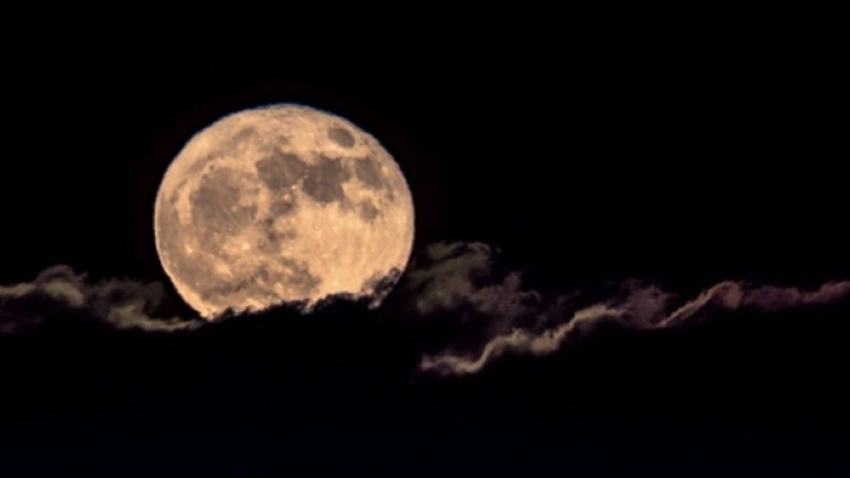 Superluna azul de agosto qué significa y cuándo verla en la Argentina