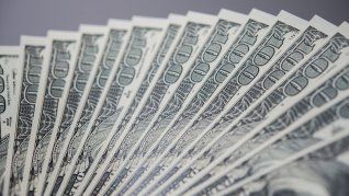 dolar: que esperan los gurues de la city para julio y a cuanto llegara a fin de ano dolar: que esperan los gurues de la city para julio y a cuanto llegara a fin de ano