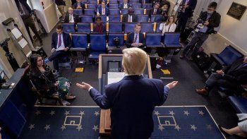ALARMA.&nbsp; El presidente Donald Trump cambió su posición frente a la emergencia sanitaria y afirmó que es probable que la situación empeore antes de mejorar.