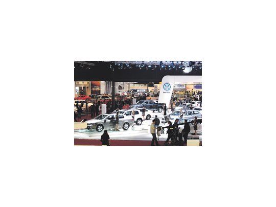 Nuevos modelos que se comercializarán en la Argentina, concept cars, vehículos híbridos y eléctricos se podrán ver en la exposición automotriz que comienza hoy.