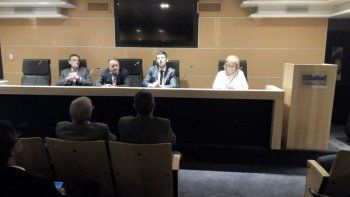 el gobierno pagara $4.000 millones a obras sociales como parte de una deuda y para enfrentar al coronavirus