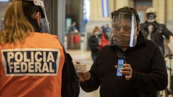 En el AMBA se multiplican los controles en las estaciones terminales de trenes.