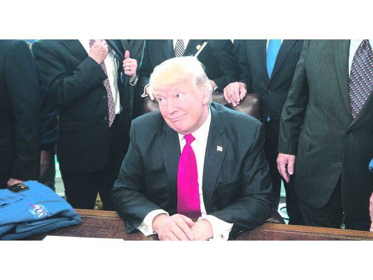 Sin freno: Trump amenazó a los republicanos para que voten su reforma de salud