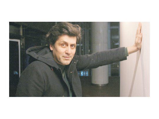 Biasotto. “Hoy hay un exceso de verbalidad, sobre todo en la danza. Se habla mucho del objeto artístico, como si eso fuera lo importante, y hay tanta información que el objeto va quedando atrás hasta desaparecer”. Foto: Mario Mosca.