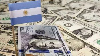 dolar tras el acuerdo con el fmi: ¿cuanto puede caer la brecha con el oficial?