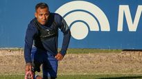 Sebastián Villa realizó ejercicios físicos y fútbol con pelota, en espacios reducidos, a la par del plantel de Independiente Rivadavia, en Mendoza.