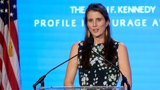 La periodista y escritora ambiental había hecho público su diagnóstico en un ensayo publicado meses atrás y falleció a los 35 años, según confirmó la fundación que preserva el legado de John F. Kennedy. La periodista y escritora ambiental había hecho público su diagnóstico en un ensayo publicado meses atrás y falleció a los 35 años, según confirmó la fundación que preserva el legado de John F. Kennedy.
