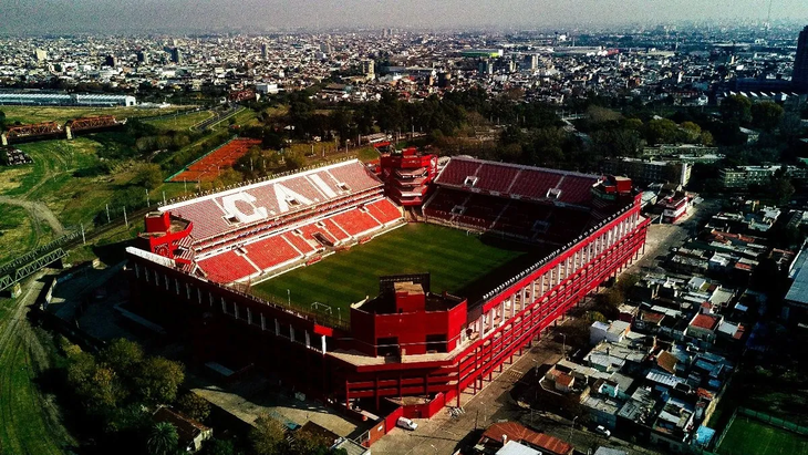 El Estadio Libertadores de América fue inaugurado el 28 de octubre de 2009. El Estadio Libertadores de América fue inaugurado el 28 de octubre de 2009.